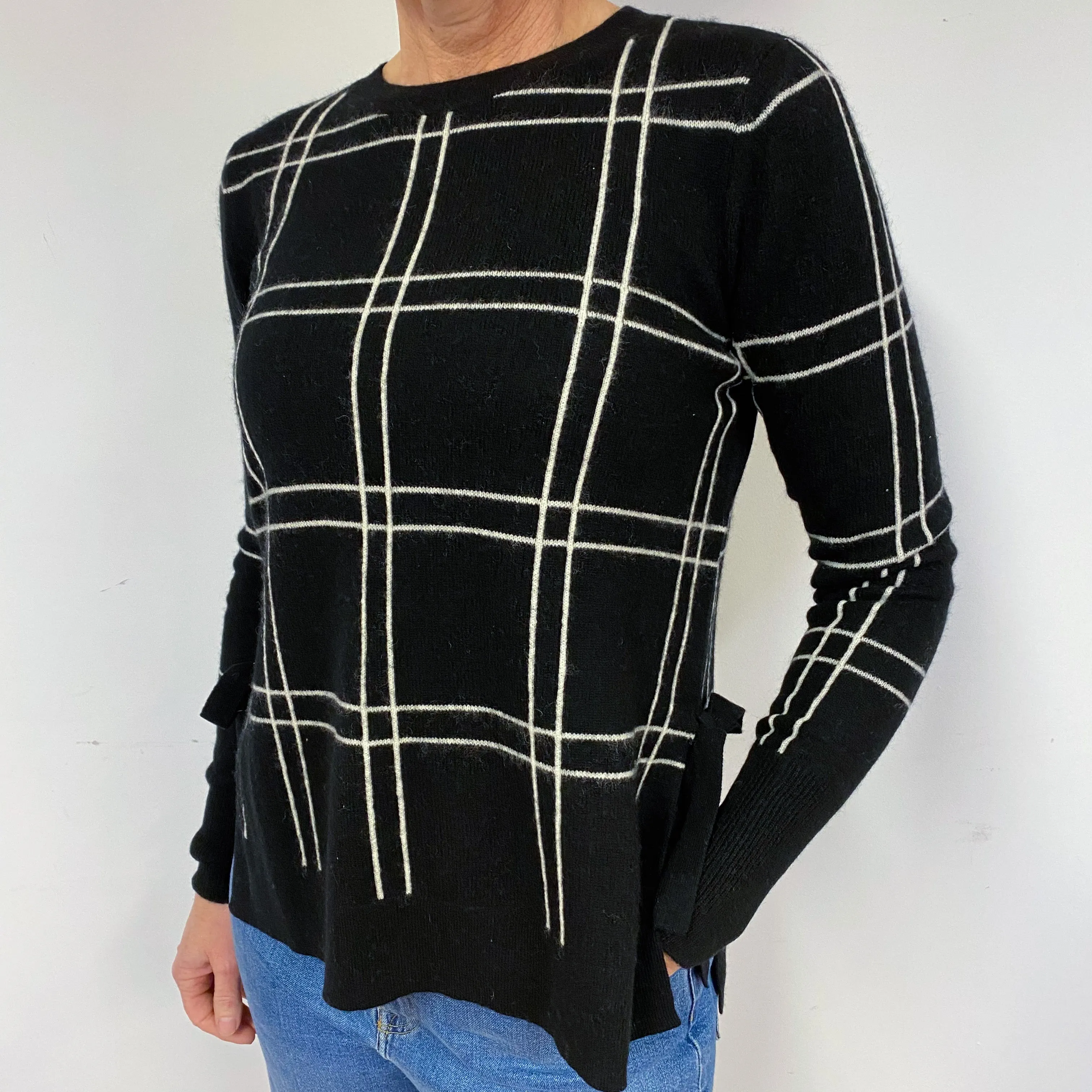 Black and White Check Cashmere Crew Neck Jumper Medium