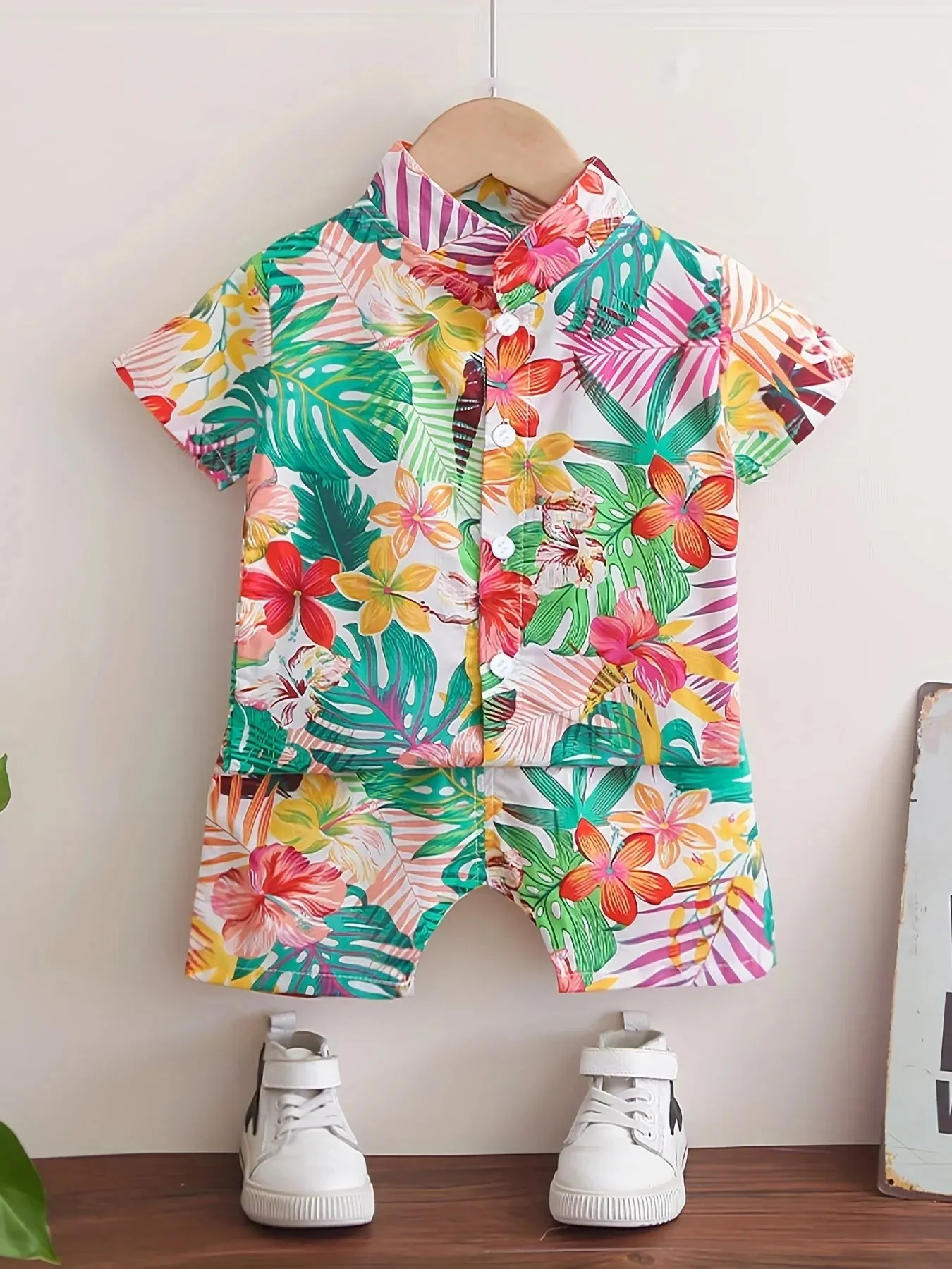 Colorful Leaf and Flower Print Kids' Summer Shirt Set