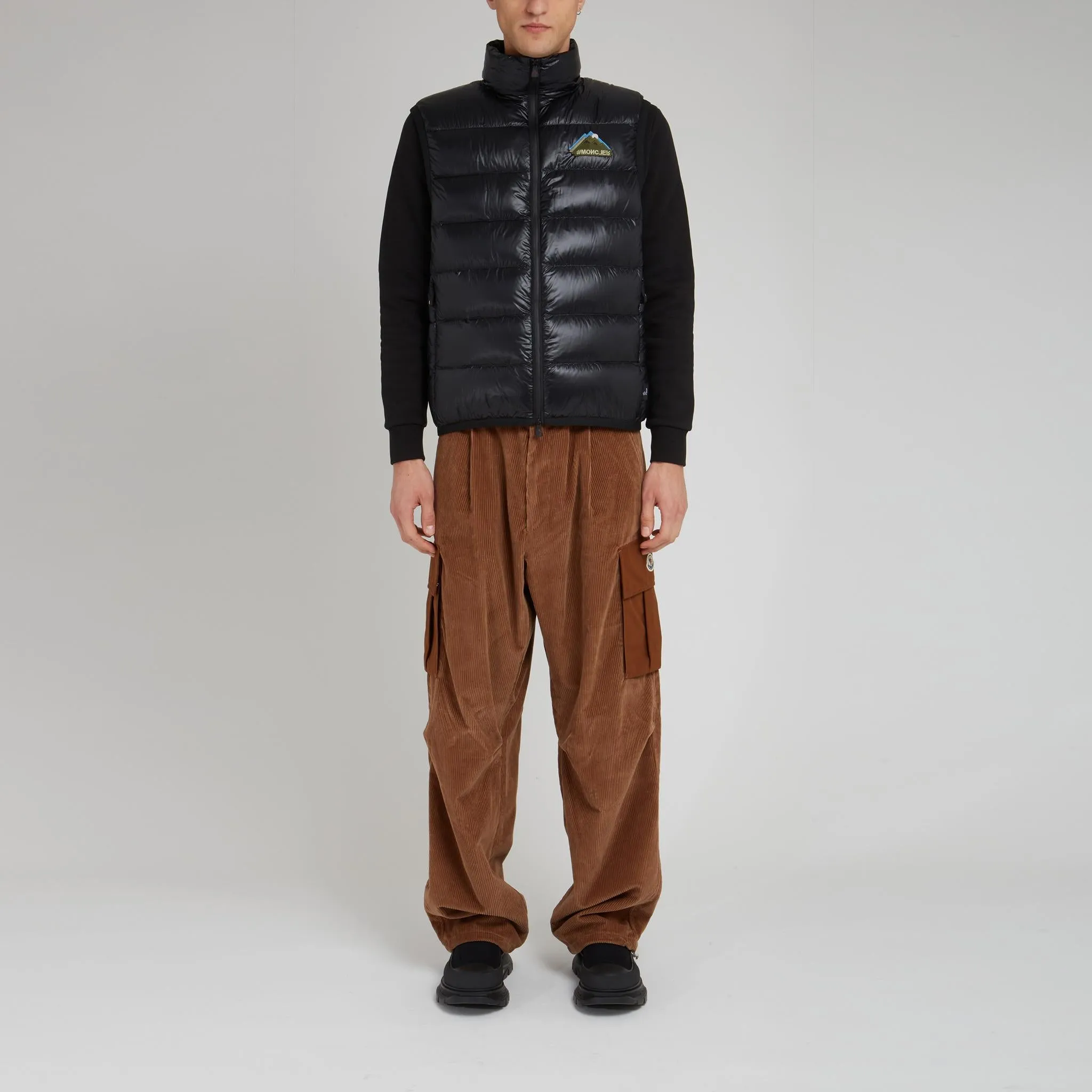 Gilet imbottito in tessuto nero