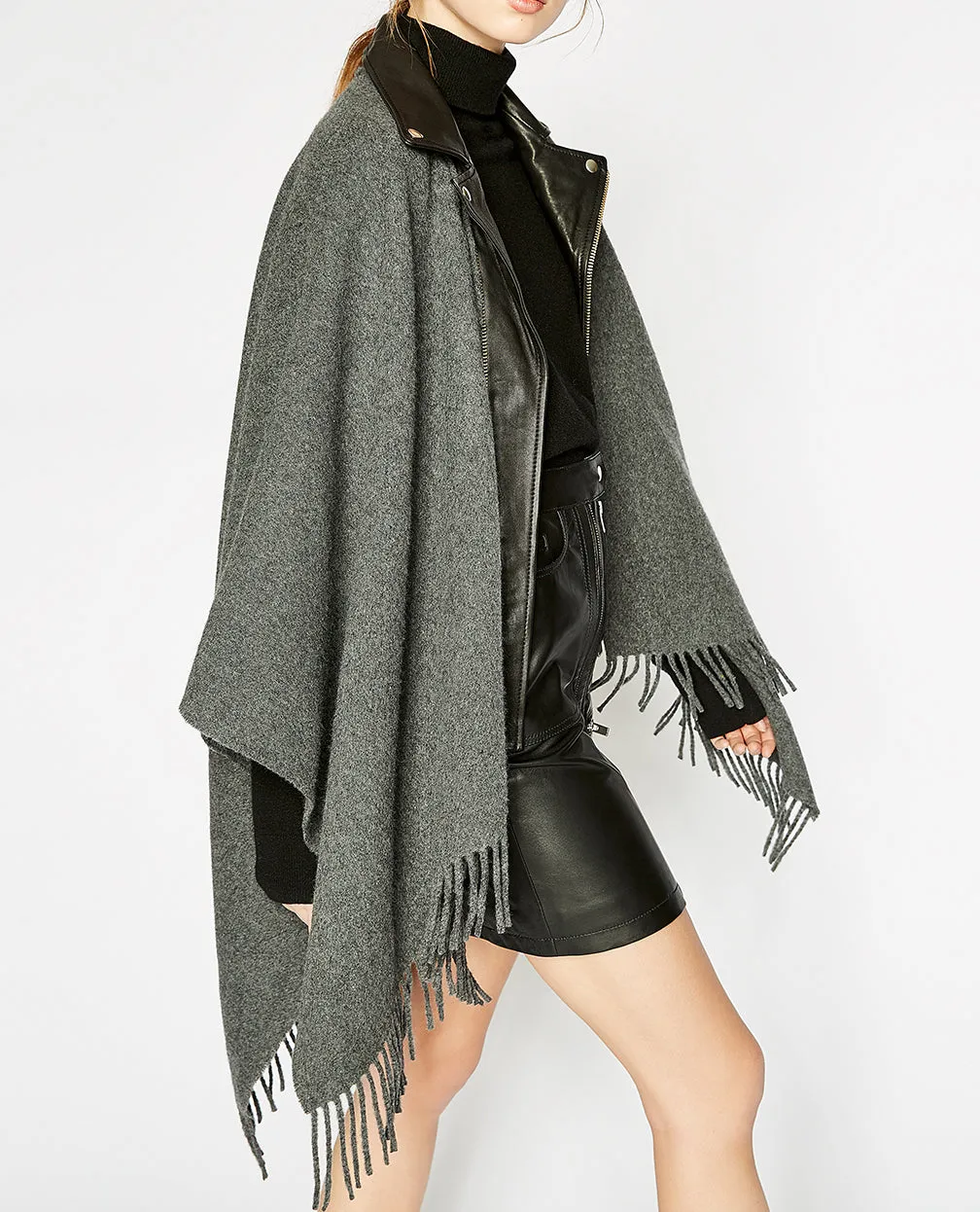 Poncho gris col biker cuir