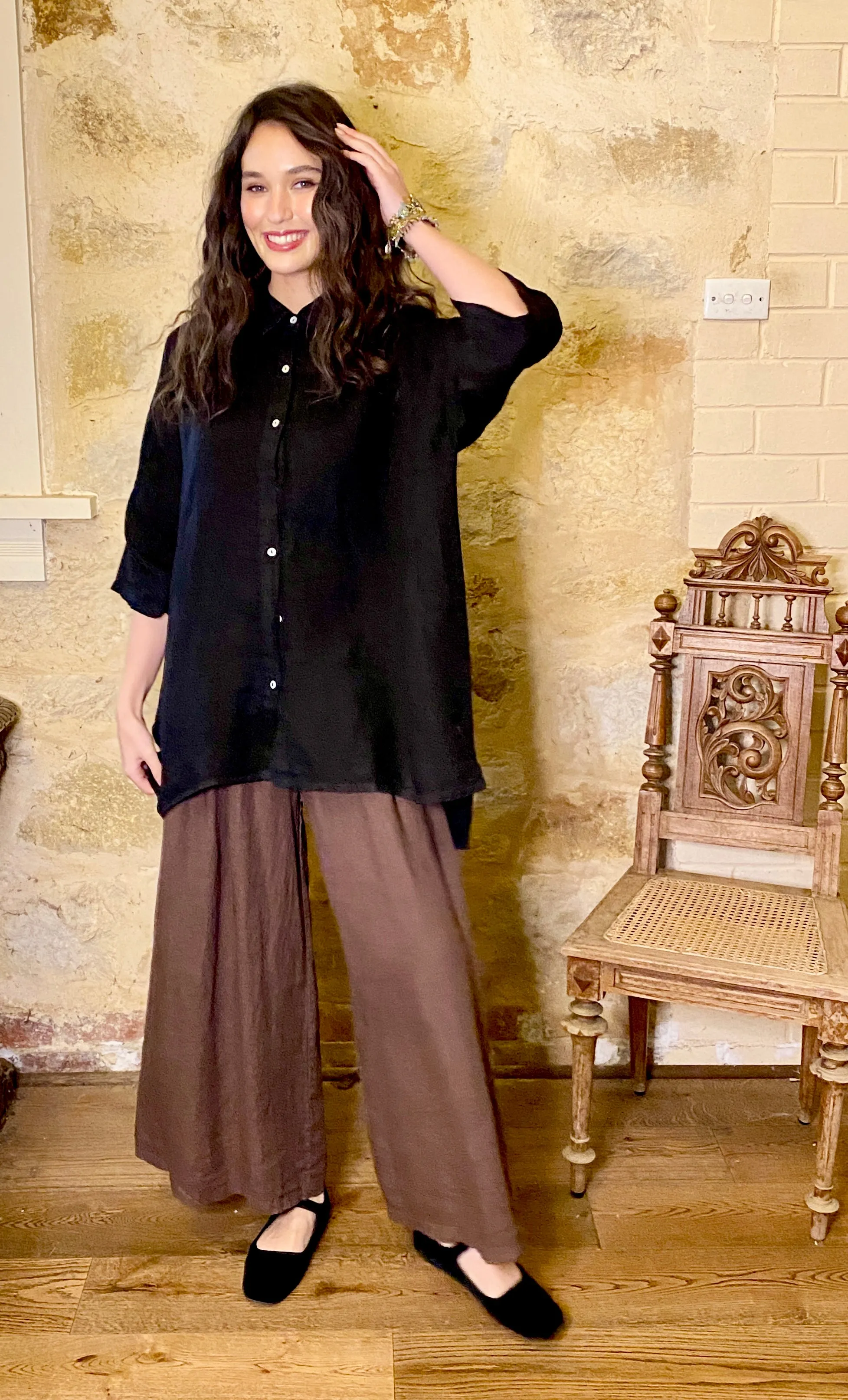 Teddy Linen shirt. Black